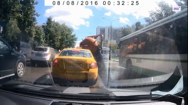 В Москве взорвался ассенизатор Shit Vacuum Truck Explosion in Moscow смотреть онлайн