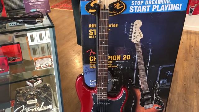 SQUIER | STRATOCASTER HSS PACK - CHAMPION 20 AMPLIFIER -BROWN SUNBURST смотреть онлайн