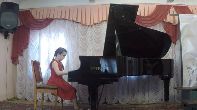 Рогальская Марта 7 лет. И.С. Бах Менуэт соль минор Гиллок Колокольчики. смотреть онлайн