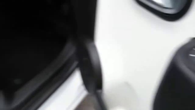 Renault Twingo 1.0 Sce Dynamique 5dr Start Stop - SC64XFZ смотреть онлайн