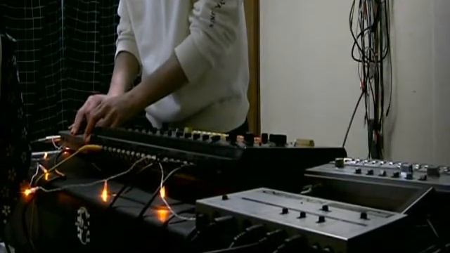 303&202&808&RX5 Jam Session смотреть онлайн