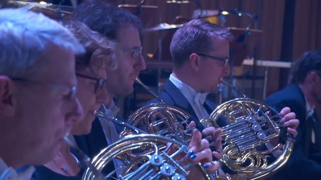 The Elder Scrolls V: Skyrim - The Dragonborn Comes (Live with the Swedish Radio Symphony Orchestra) смотреть онлайн