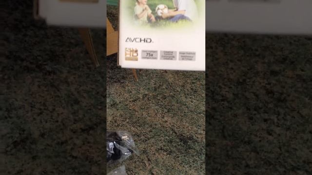 Unboxing Panasonic HC-V130 смотреть онлайн