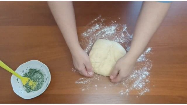 Булочки с сыром#вкусные чесночно-сырные булочки,булочки из дрожжевого теста смотреть онлайн