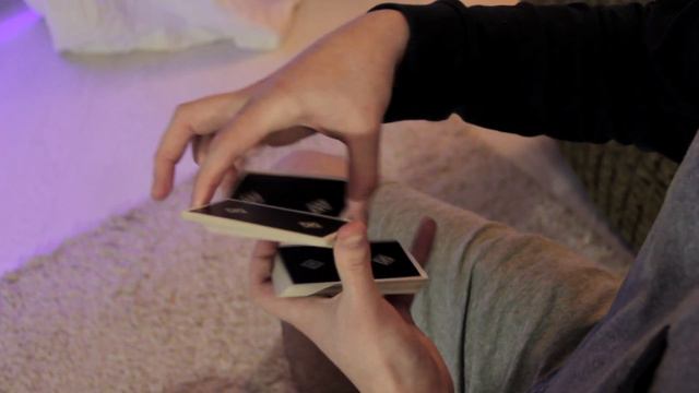 ЛЁГКИЙ ФЛОРИШ С КАРТАМИ // CARDISTRY ОБУЧЕНИЕ смотреть онлайн