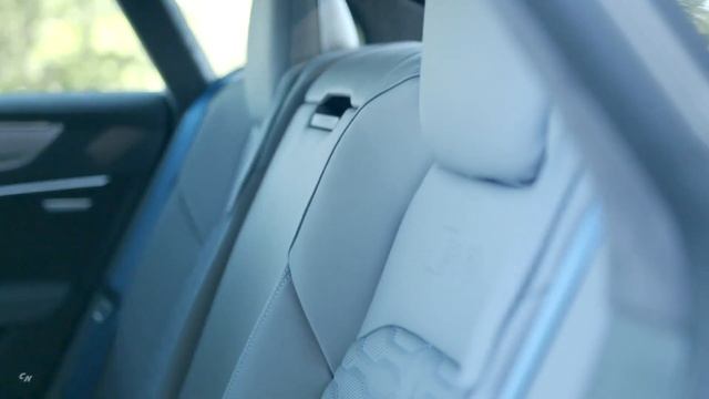 2020 Audi RS7 Sportback high-performance model смотреть онлайн