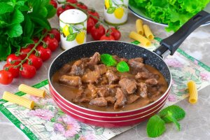 КАК ПРИГОТОВИТЬ ПОДЛИВУ ДЛЯ МАКАРОН С МЯСОМ БЕЗ ТОМАТНОЙ ПАСТЫ