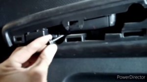 Как снять обшивку задней двери Ниссан Х-Треил. 2011год. Кузов Т-31.