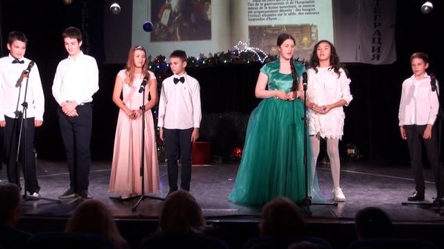 Новогодний праздник детского сада и школы "Интеграция" (6 класс) 2018 смотреть онлайн