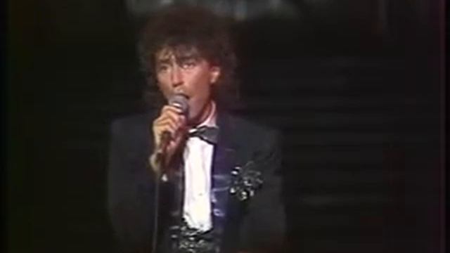 ВАЛЕРИЙ ЛЕОНТЬЕВ "ТАМ, В СЕНТЯБРЕ" смотреть онлайн