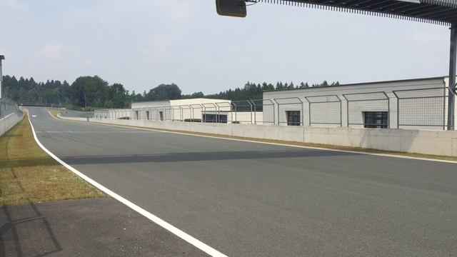 EHRESMANN AUTOMOTIVE / NET Trackday Bilster Berg - 25.07.2016 - Porsche Boxster 981 RSR Fly-by смотреть онлайн