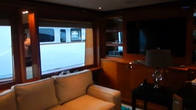Trinity Yachts-T059 main deck смотреть онлайн