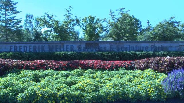 Meet the Meijer Gardens Staff - Tony England смотреть онлайн