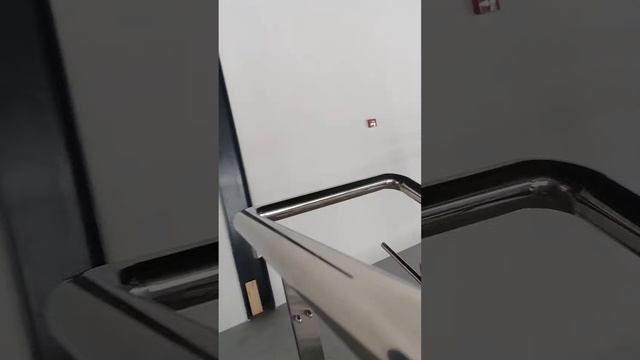 НЕРЖАВЕЙКА ПЕРИЛА #сварщик #2023 #аргон #работа #музыка #нержавейка #перила #ограждение #стекло смотреть онлайн