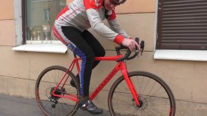 Как правильно садиться на велосипед