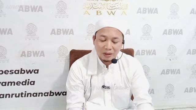 Kajian Rutin Malam Ahad : Kitab Al Manhajus Sawi, Syarh Hadits Arba'in, Ihya Ulumuddin смотреть онлайн