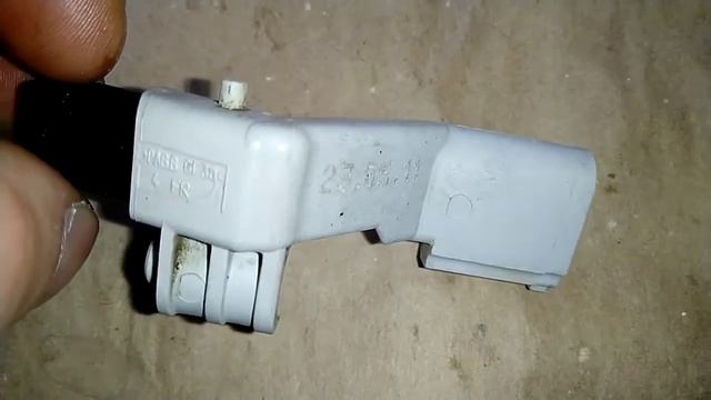 Датчик импульсов коленвала VW Jetta 6 VI 1.4i CAXA 122 л.с. 03C906433A смотреть онлайн