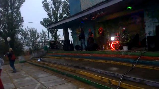 Caramel Nightmare - Rock`n`Roll Queen (The Subways cover) смотреть онлайн