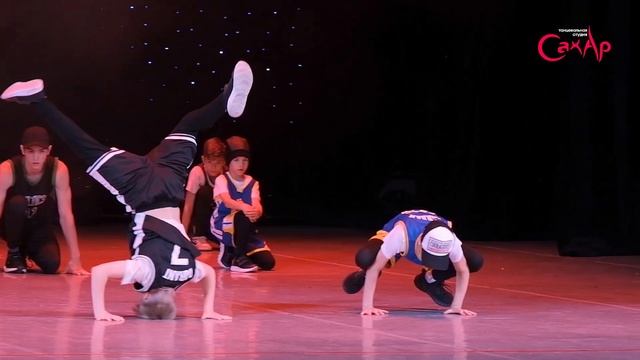 Брейк Денс Новокузнецк (тренер Колодеев Дмитрий) смотреть онлайн