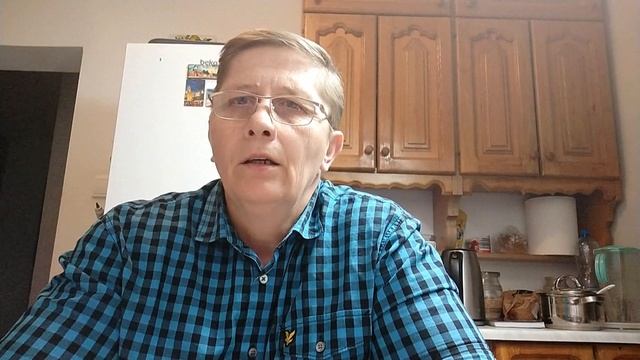 Удивительная Польша Серна Лань или Косуля в городе. Возможности камеры зум 20 кратный смотреть онлайн