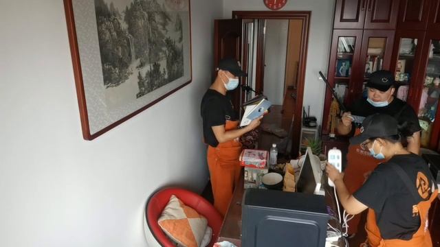 Best room cleaning Team work || kitchen bedroom and toilet || Renovate the room смотреть онлайн