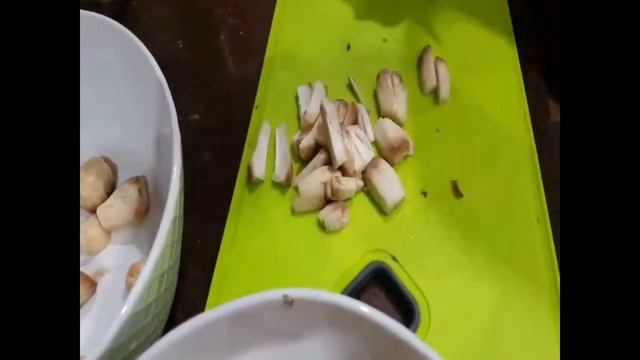 Как вкусно а главное правильно жарить грибы. смотреть онлайн