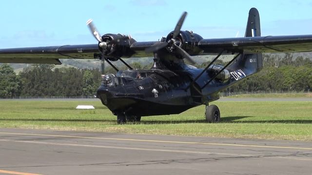 Consolidated PBY-6A Catalina engine start, taxiing & flying in 4K Ultra HD смотреть онлайн