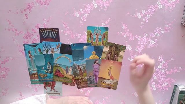 ЛЮБИТ ЛИ МЕНЯ ЗАГАДАННЫЙ ЧЕЛОВЕК смотреть онлайн