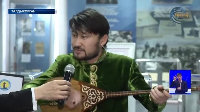 Организована выставка старинных женских головных уборов смотреть онлайн