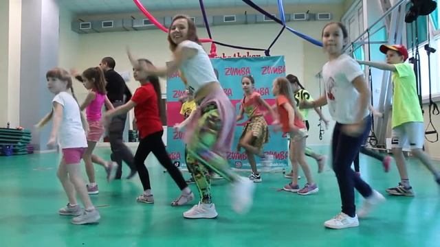 ZUMBA®kids #kulikitaka смотреть онлайн