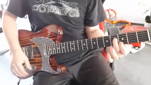 Qrich Custom Telecaster смотреть онлайн