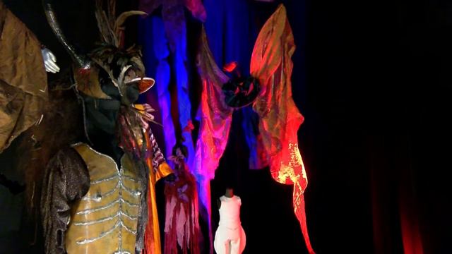 FORLÌ: I costumi teatrali di Stefano Camporesi | VIDEO смотреть онлайн