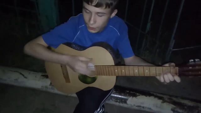 В городском саду-В.Петлюра(Ю.Барабаш)на гитаре(кавер) смотреть онлайн