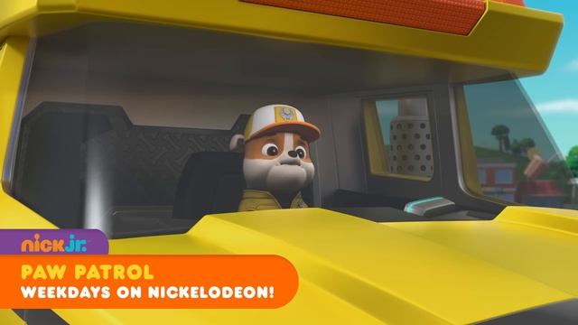 Rubble Ocean & Beach Rescues! w/PAW Patrol Marshall & Zuma | 30 Minute Compilation | Rubble Officia смотреть онлайн