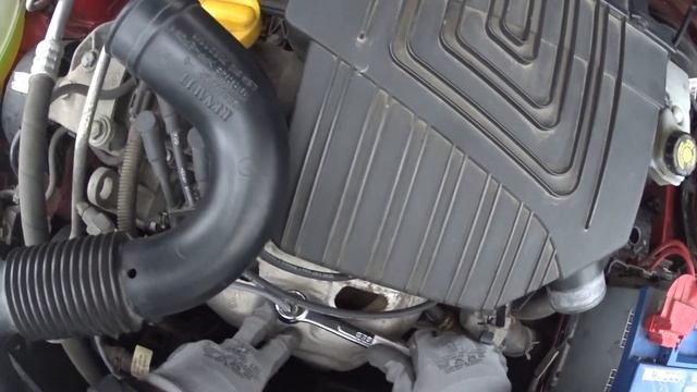 Замена лямбды на Рено Сандеро Логан 2 смотреть онлайн