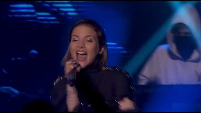 ALAN WALKER Alone Performance Feat TOVE STYRKE