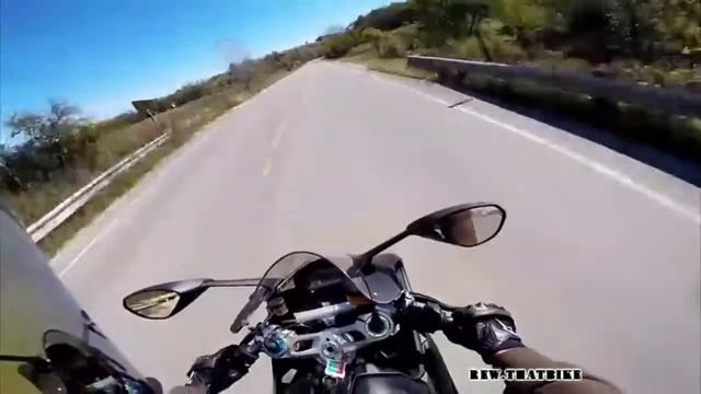 Ducati 1199 exhaust sound and acceleration compilation смотреть онлайн