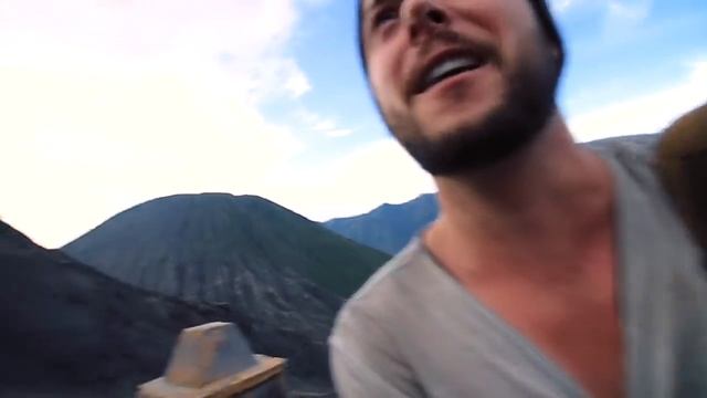 Mt Bromo, Indonesia | Make Your Own Tour смотреть онлайн