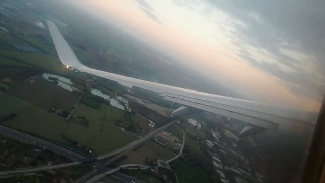 Decollo dall'aeroporto di Bologna смотреть онлайн