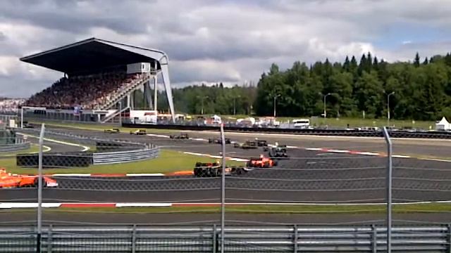Moscow Raceway (14.00-14.47 Формула Renault 3.5: Гонка №1 / первый круг) смотреть онлайн