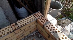 Способ кладки в полкирпича для начинающих каменщиков Мастер в доме