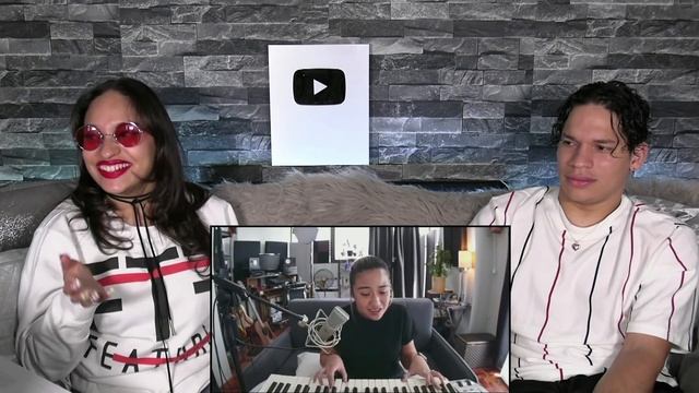 Waleska & Efra react to Morissette Facebook Livestream | Bleeding love | REACTION?? смотреть онлайн