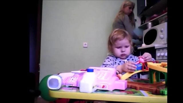 как она глазками стреляет! смотреть онлайн