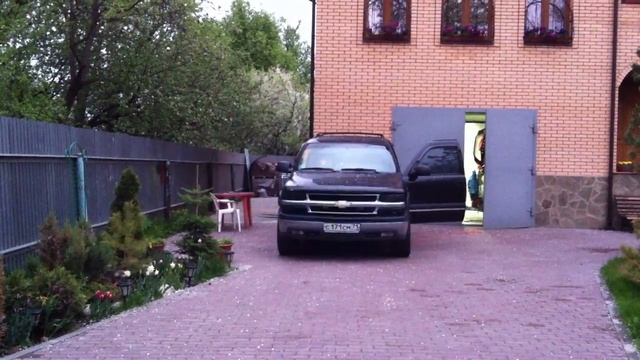 Chevrolet Tahoe смотреть онлайн
