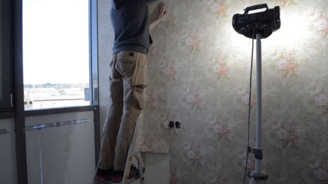 Чистовая малярка. Оклейка стен обоями смотреть онлайн