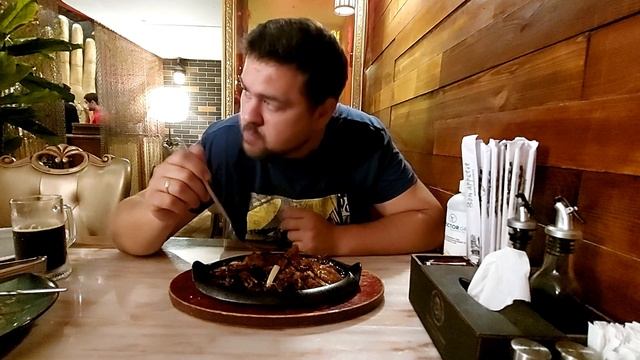 АРМЕНИЯ 2021. ( ЕРЕВАН, КИТАЙСКИЙ РЕСТОРАН) ВОТ УЖ КРУТОЕ МЕСТО!!! ГАСТРОТУР ПО АРМЕНИИ. 6 серия смотреть онлайн