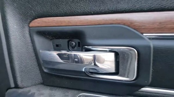 2013-2018 DODGE RAM 1500 2500 3500 HOW TO REMOVE REAR RIGHT DOOR PANEL