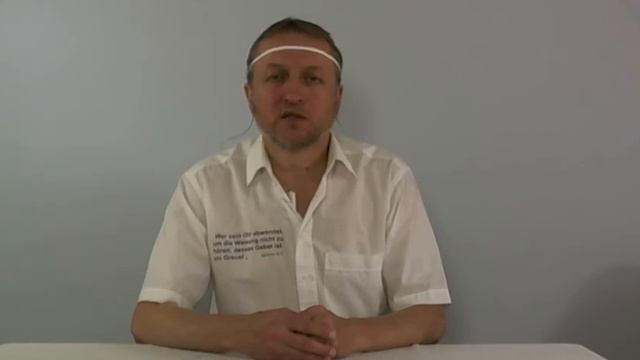 7. "Почитай отца твоего и мать твою, чтобы продлились дни твои на земле..." (улучшено) смотреть онлайн