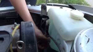Замена насоса омывателя лобового стекла на Калине.