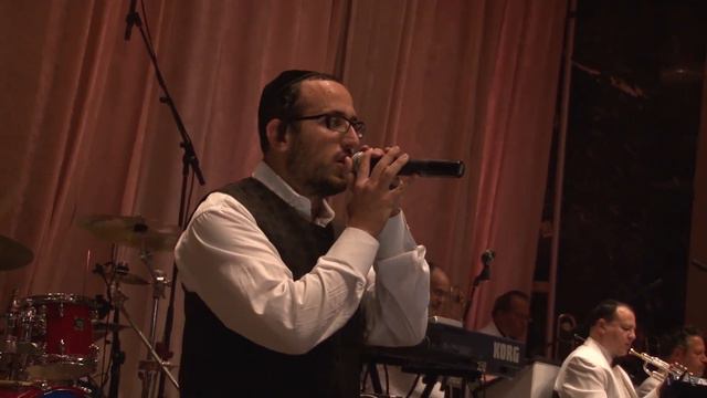 2nd Dance with Lipa, Freilach and Shira Choir смотреть онлайн